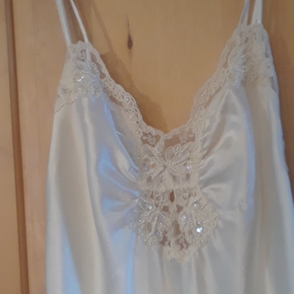 Vintage Victoria Secret Gold Label Nightgown - Picture 2 of 4